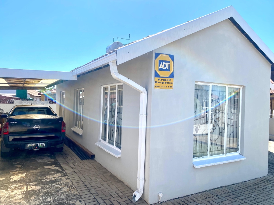 3 Bedroom Property for Sale in Boitekong North West